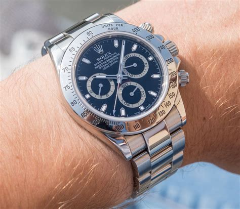 daytona bianco o nero 116520|Rolex Daytona 116520 In Steel With Black Dial Watch Review.